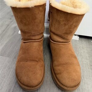 UGG Classic Brown Suede Winter Boots